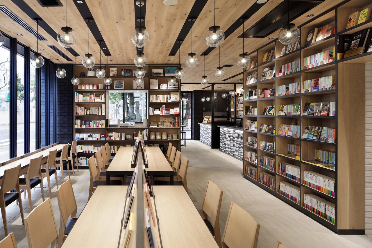 Lamp Light Books